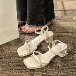 Sapatos de salto claro, confortáveis para mulheres, sandálias, sapatos cruzados, fivela bege, dedo do pé aberto, alta moda, terno de verão feminino, preto, 2024