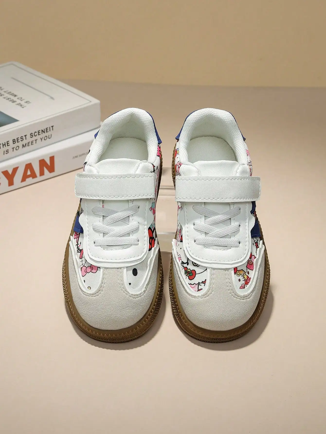 2026 New Comfortable Cartoon Kids Sports Shoes Fashionable Easy to Match Breathable Running Shoes KT Cat Design