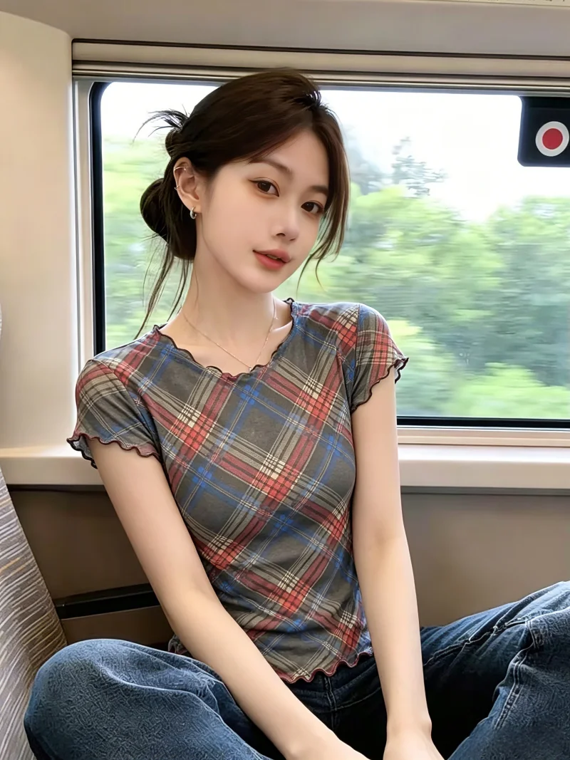 

Summer New Style Women's T-shirt Self-retention Pattern Recommendation Plaid Mesh Short Sleeve round Neck Korean Version Slim...
