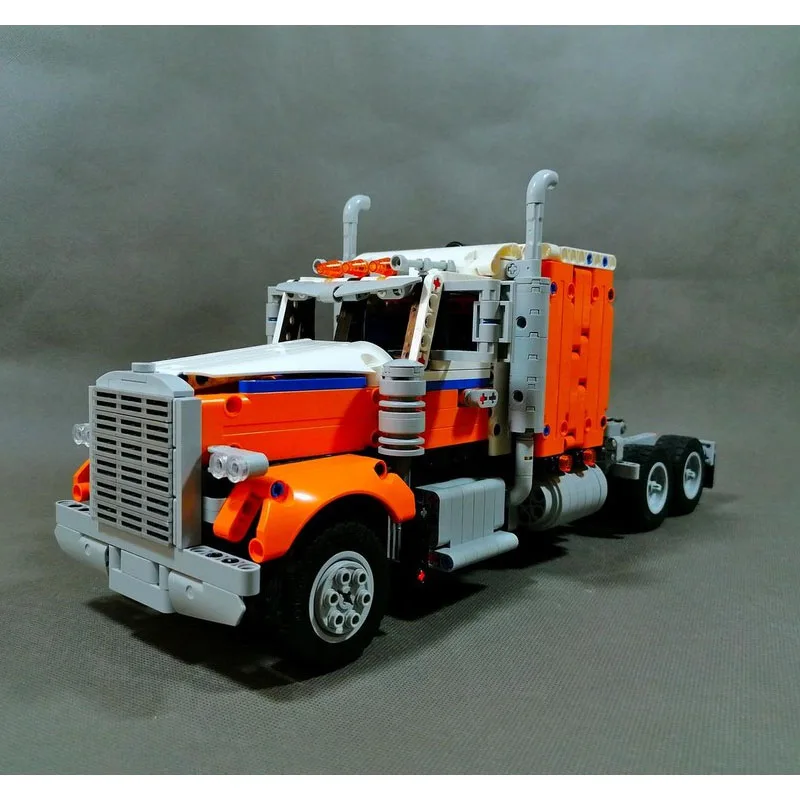

MOC-104591 Building Block Semi-Truck Model Ornament, 1,367 Pieces, Adult and Children's Birthday, Christmas, New Year Toy Gift