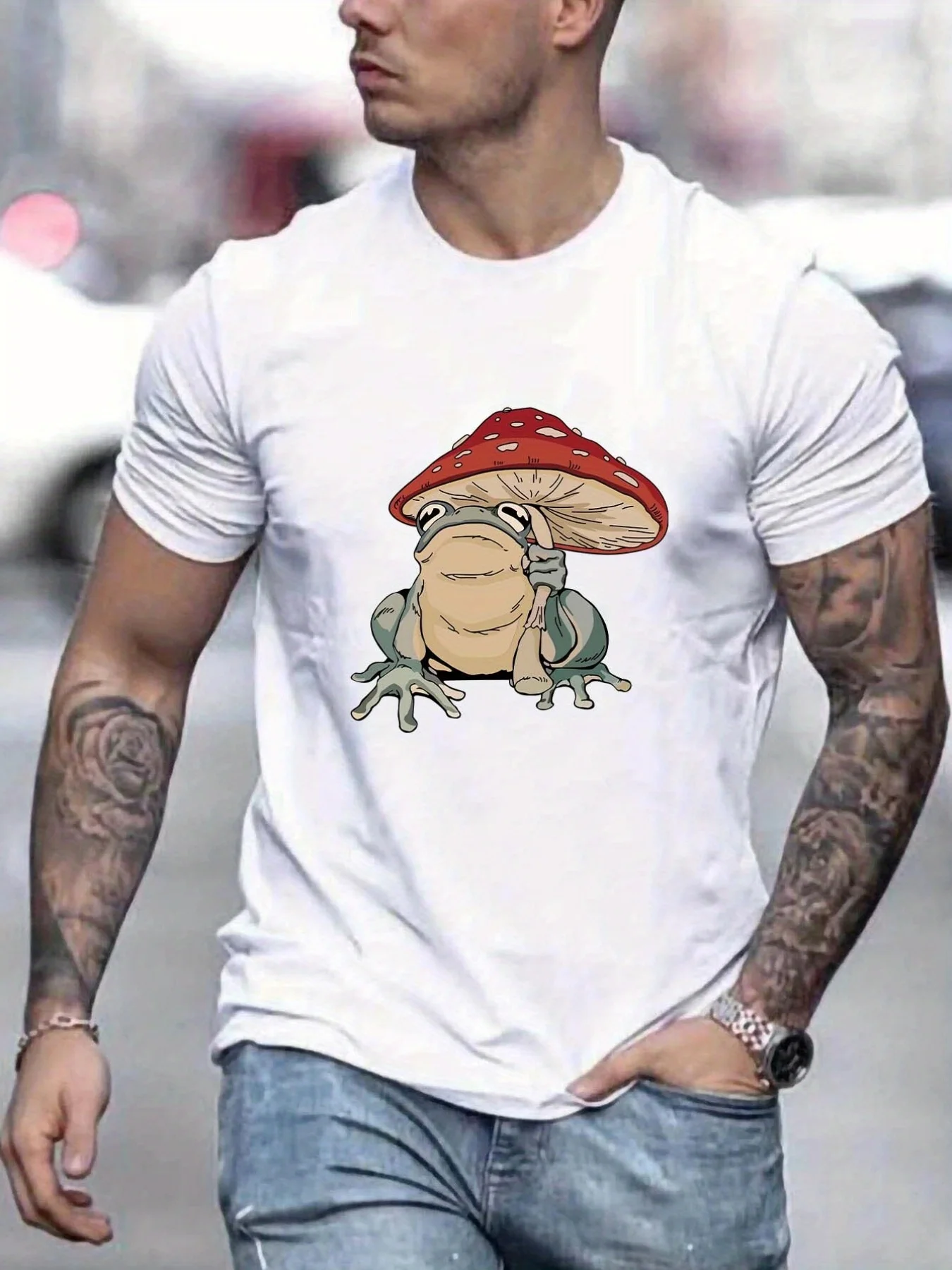 

Mushrooms And Frogs Pattern Print Men's Comfy T-shirt, Graphic Tee Men's Summer Outdoor Clothes, Men's Clothing, Tops For Men
