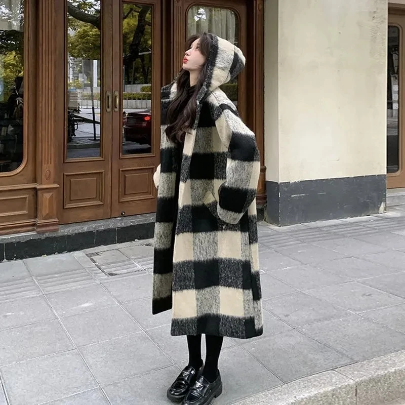 Hooded Plaid Coat Women Long Section 2025 Autumn Winter New Korean Hepburn Style Advanced Feeling Long Sleeve Thick Woolen Coat