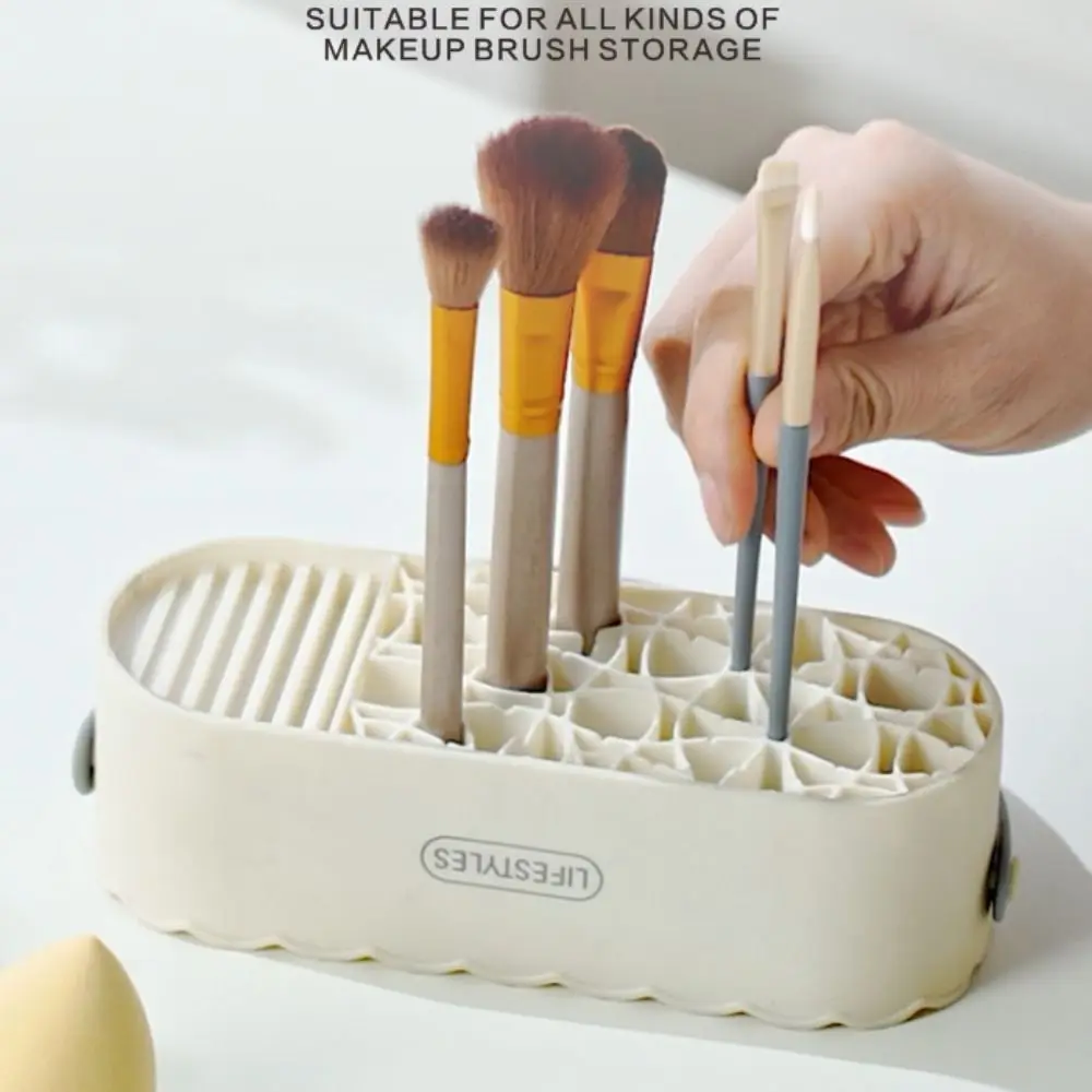 Suspensible Rubber Makeup Brush Cleaner Panda Sponge Makeup Brush Cleaning Box Storage Box Portable Makeup Brushes Rack Women