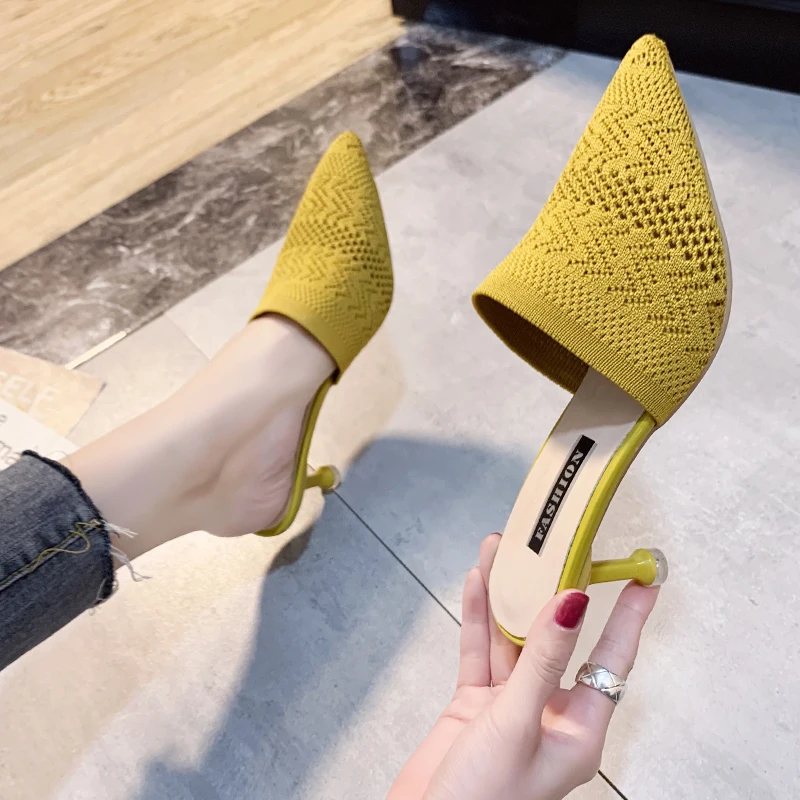 الصيف النساء النعال أصفر أسود محبوك الشرائح البغال أنيقة شبكة تنفس ميد كعب النعال مغلقة تو الشرائح أحذية الحفلات