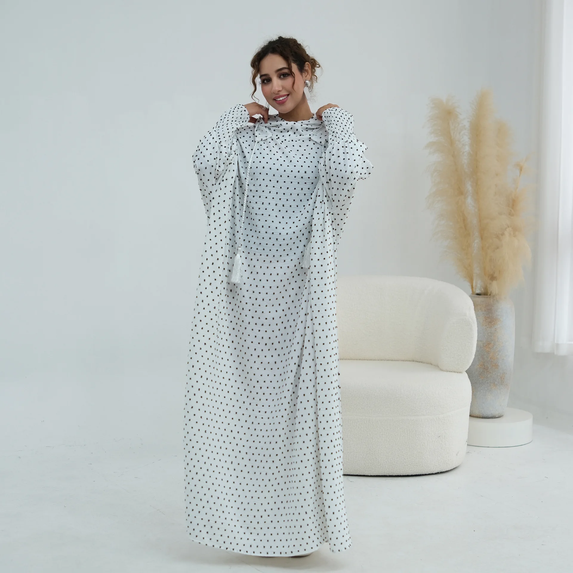 

Muslim Women Polka Dot Khimar Long Dress Turkey Eid Hooded Prayer Garment Islam Burqa Overhead Ramadan Turkey Kaftan Arab Robe