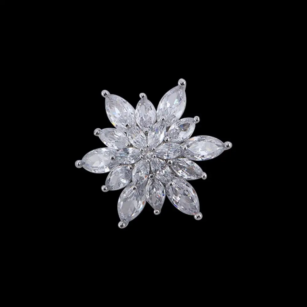 Блестящий свитер со снежинкой, рождественские женские модные аксессуары, брошь, булавки, женские украшения, броши с цирконом