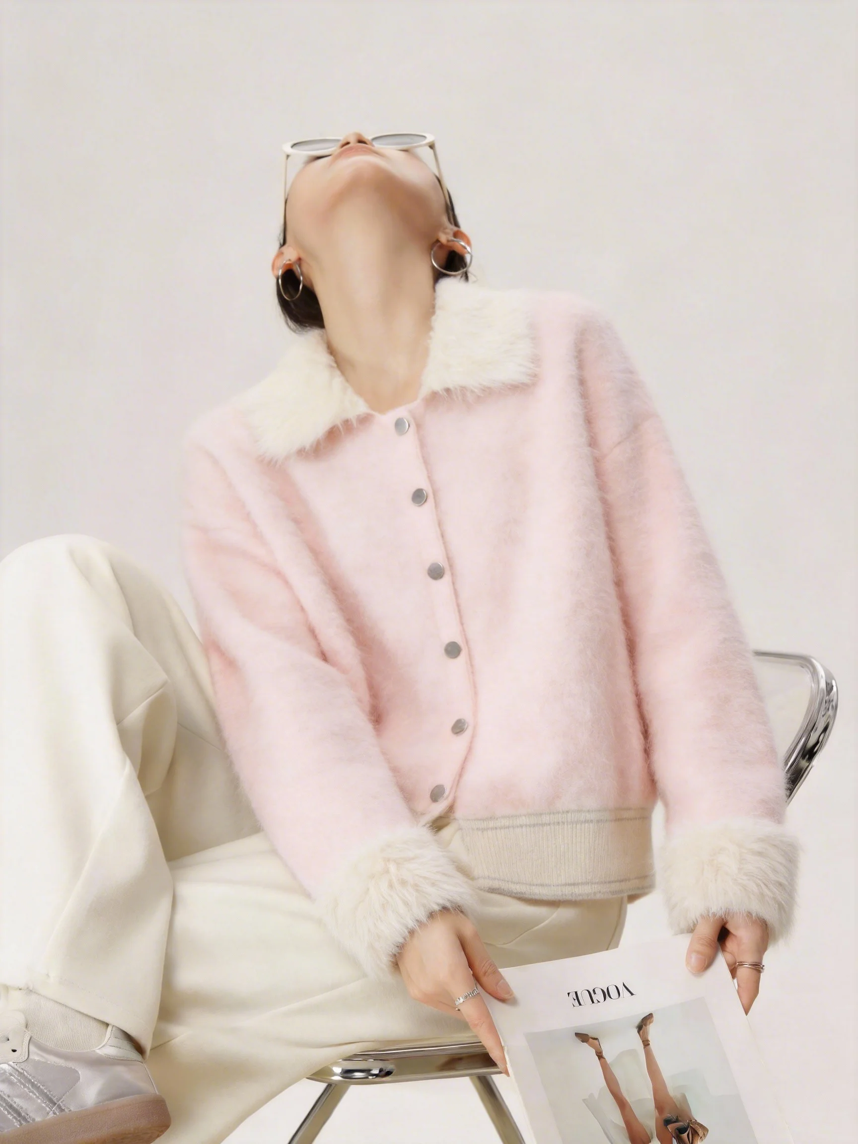 

Вязаный кардиган Color Blo для женщин: модный, уникальный, красивый, повседневный, свободного кроя, с длинными рукавами, на пуговицах, весенняя коллекция