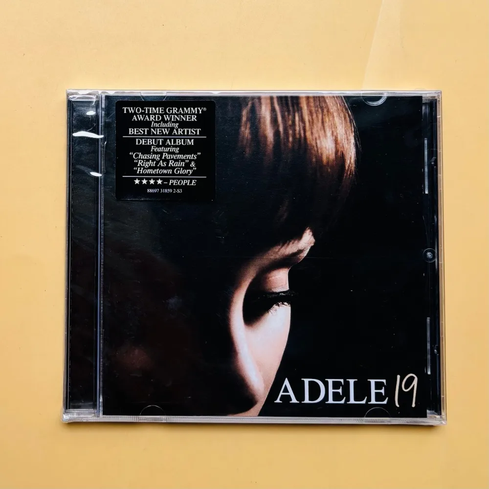 

Adele 19 CD Debut Studio Album Blue-Eyed Soul Original CD Brand New Sealed In Stock