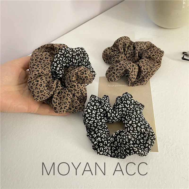 2022 New Large Intestine Hair Ring Female Leopard Print Back Head Hair Accessories Female Korean Simple High Sense Tie Horsetail