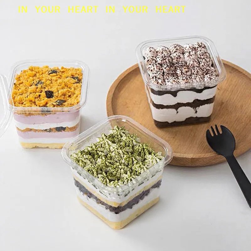 【X】50Pcs Plastic Dessert Cups With Lids 400ml Reusable Cupcake Container Clear Square Single Dessert Box Sealed Mousse Cake Box