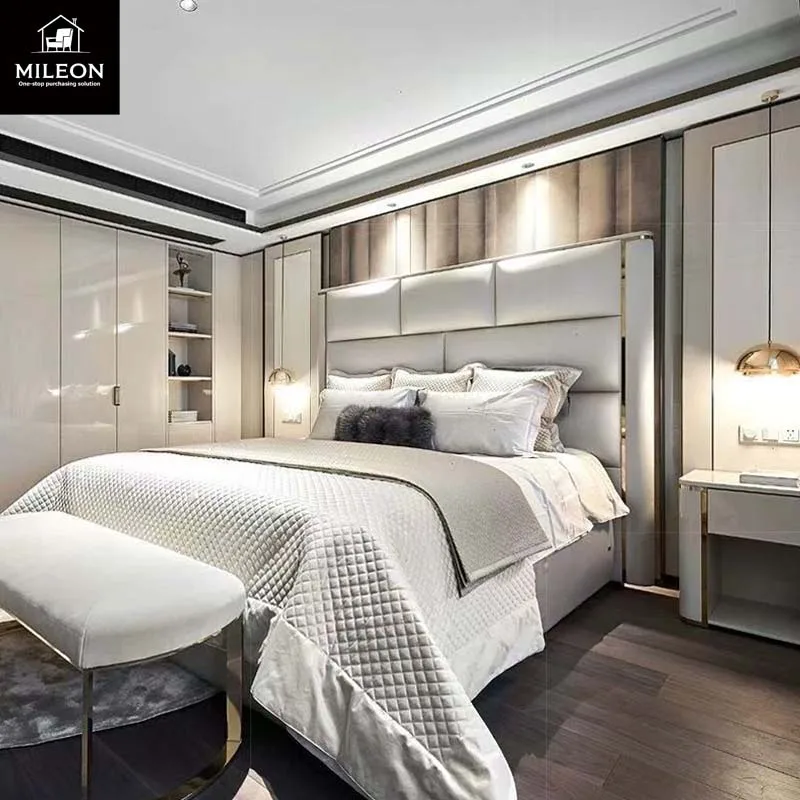

High-quality Customized Premium European Luxury Italian Hotel Villa king Bed Set Luxury Guest Room Furniture