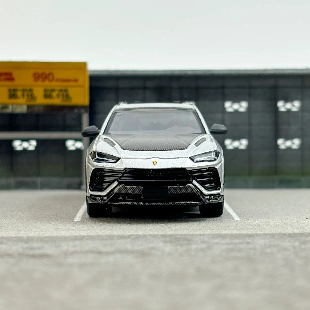 MINIGT 1:64 Lamborghini Urus Performante alloy car model