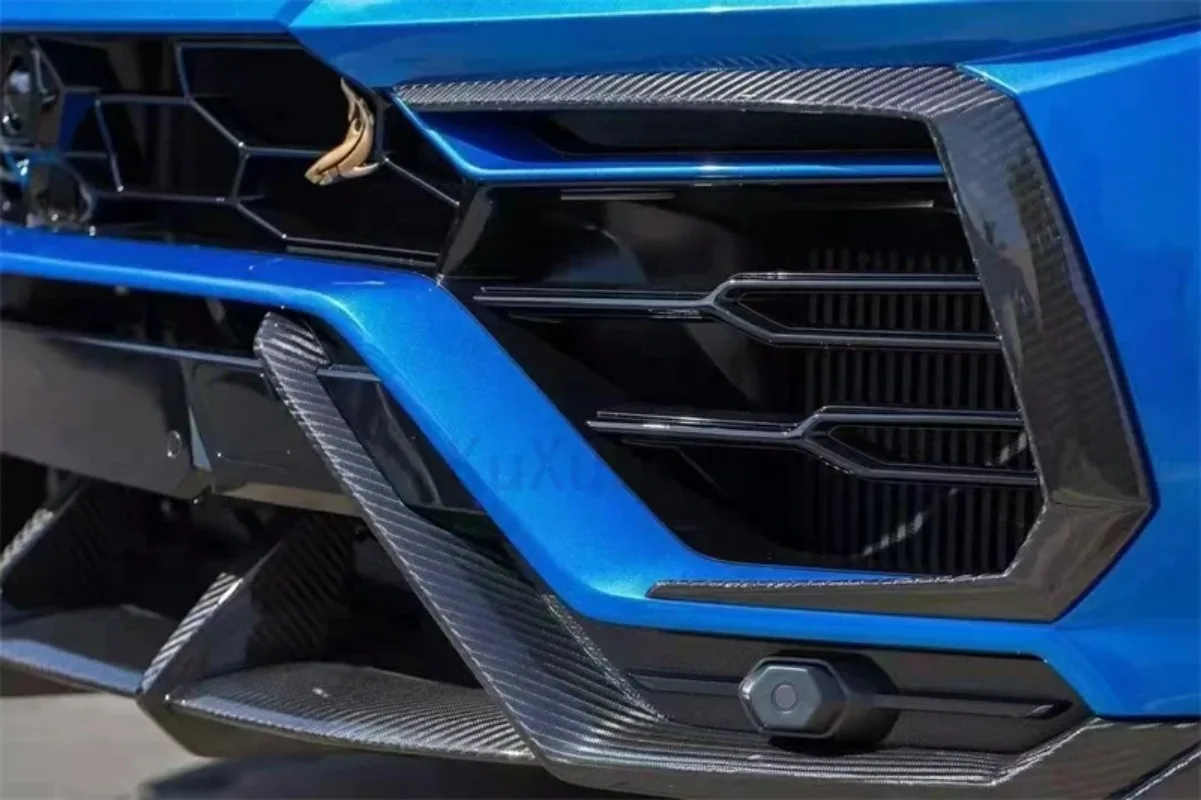 

high quality carbon fiber front bumper vent decorative cover the 2018-2021 For Lamborghini Urus body kit