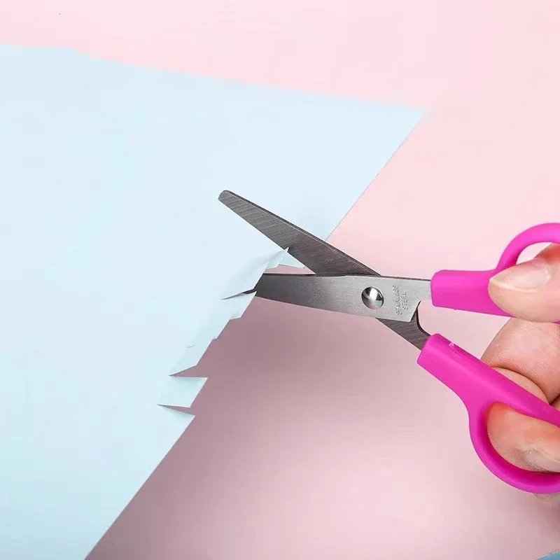 Tijeras de seguridad de dibujos animados para niños, recortes artesanales, papelería escolar de papel, tijeras pequeñas bonitas, 1 ud.