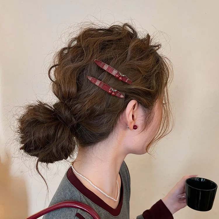 Cherry Plaid Side Hair Clips, Sweet Academy Style Duckbill Barrettes, Fashion Bangs Hair Pins for Women Hair Accessories