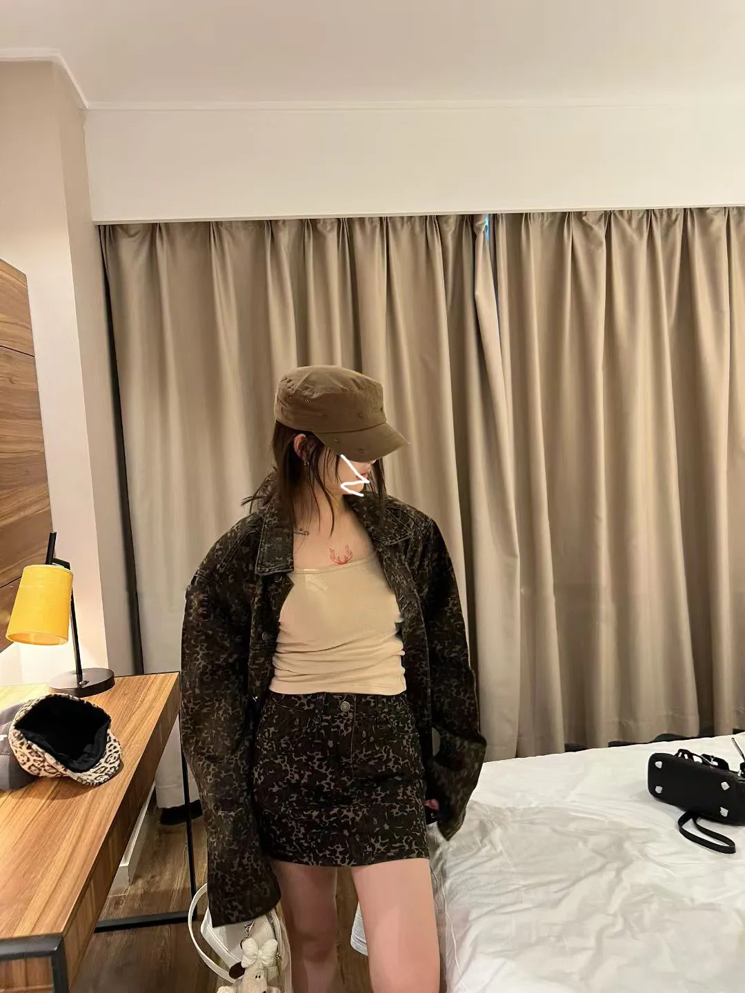 

Faionable Leopard Print Denim Set Women's Autumn Winter Loose Long Sve Jaet Outerwear A-Line Skirt Two-Piece Set