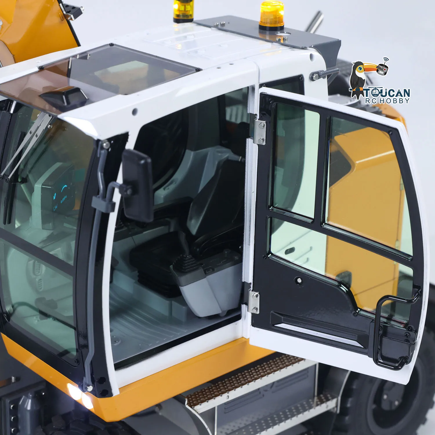 1/14 RC Hydraulic Wheeled Excavator 914 7CH Valve Digger 2WD/4WD Remote Control Engineering Vehicle RTR Axle Lock PL18EV Lite