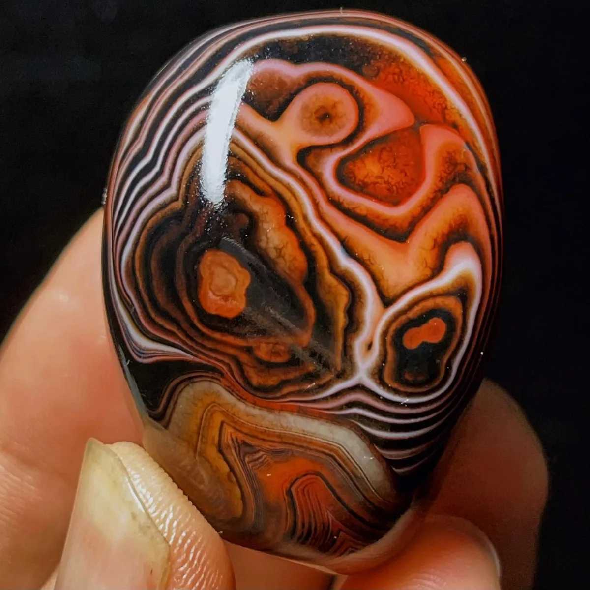 Large Gift Stone Banded Agate Worry Stone, Sandy Tone, Tumbled Polished, Table Decor, Natural Stone, Crystal Collection