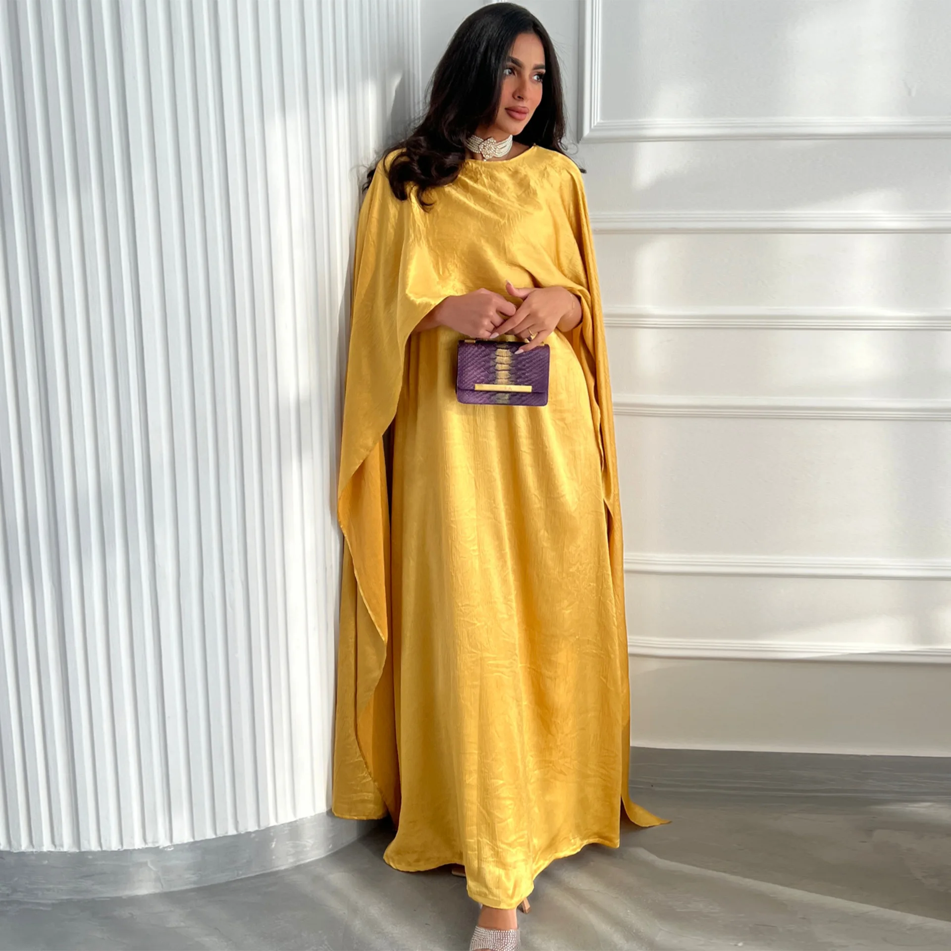 เจียมเนื้อเจียมตัวแขนยาว Robe แฟชั่นโมเดิร์นซาตินนุ่มชุดสตรี Abaya Elegant มุสลิมตะวันออกกลาง Party Gowns รูปภาพจริง