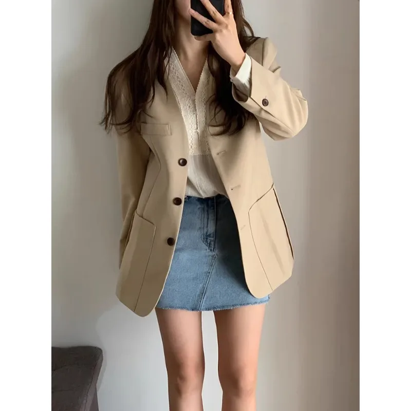 

SuperAen Korean Style Autumn New Vintage Design V-neck Loose Casual Pocket Long-sleeved Suit Jacket for Women Coats