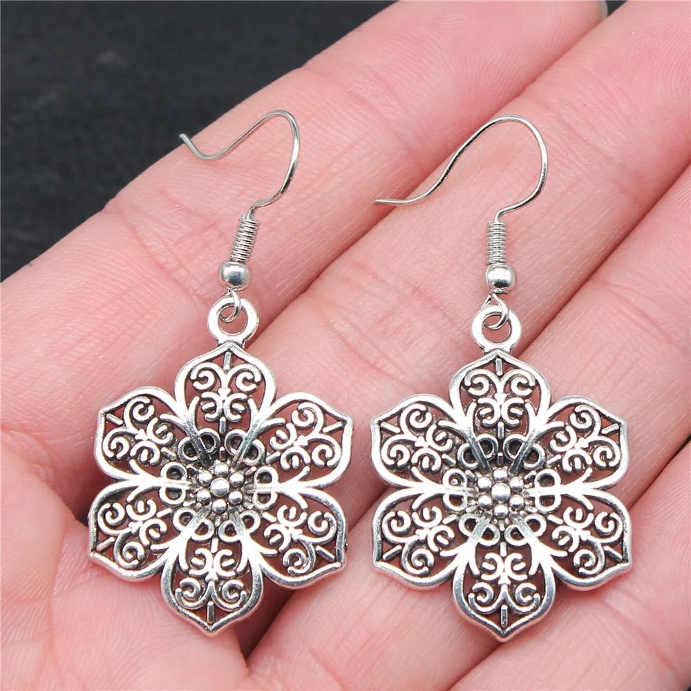 Women Vintage Drop Earrings Fashion Handmade Simple Design 2 Colors Flowers Pendant Earrings