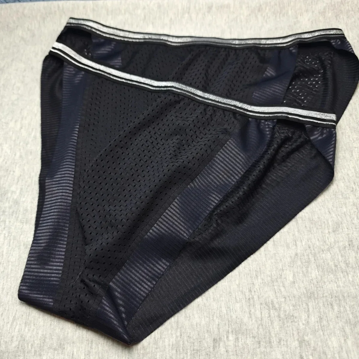 Man Black Breathing Summer Panty Briefs