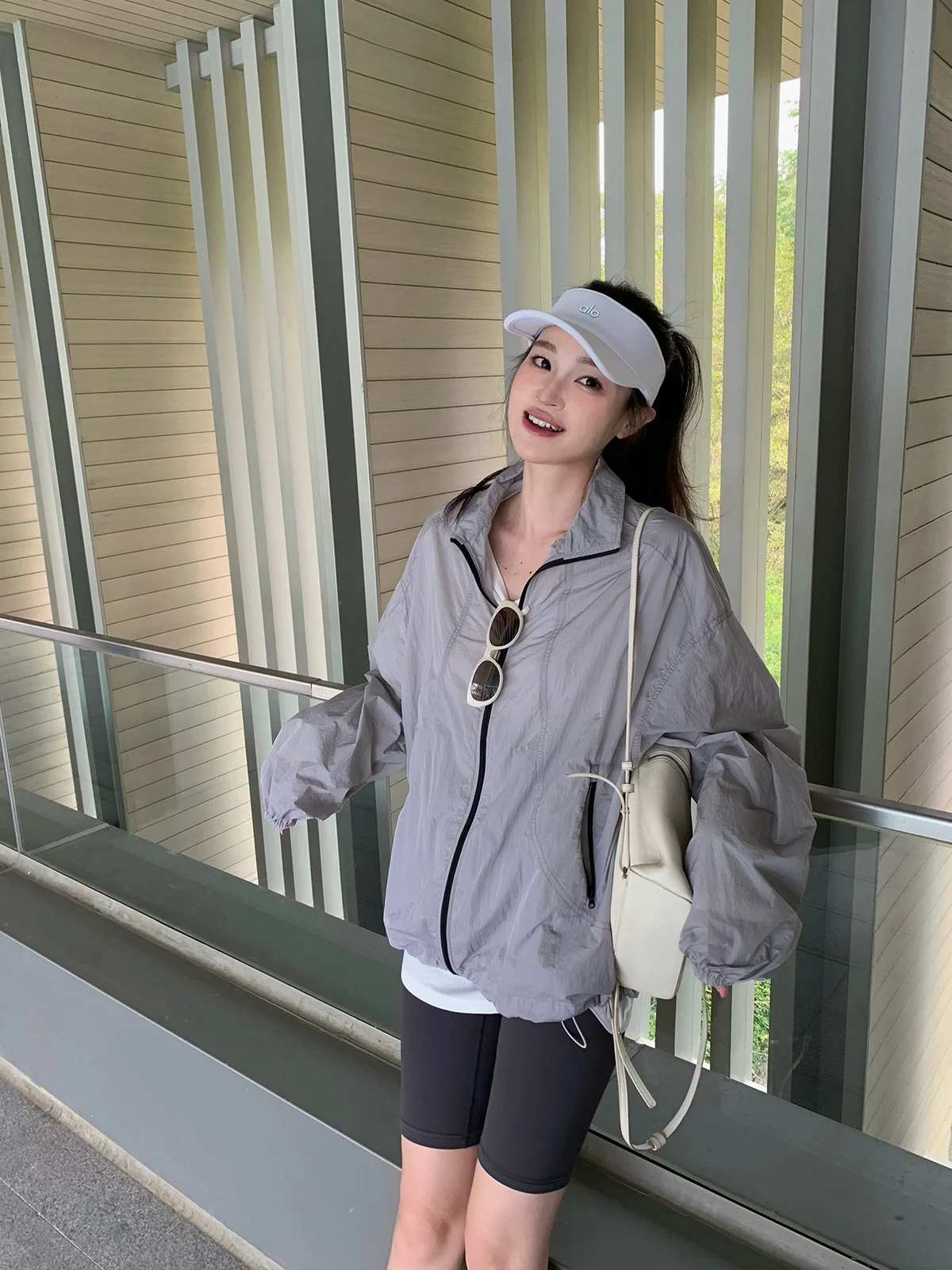 

MUKOK: Новая легкая женская функциональная куртка для активного отдыха, весенняя повседневная солнцезащитная верхняя одежда из нейлона на молнии