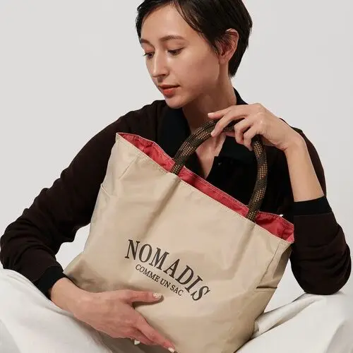 

Сумка-тоут унисекс 2026: минималистичная, повседневная, из прочного нейлона, с толстыми веревочными ручками, в стиле колор-блок, большая вместимость, для ежедневного использования