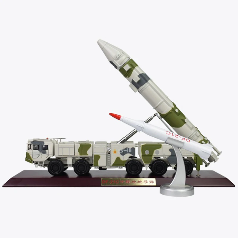 

Diecast Alloy & Plastic Model of Chinese DF-21 Militarized Combat Missile Launcher 1:35 Scale Toy Gift Collection Simulation