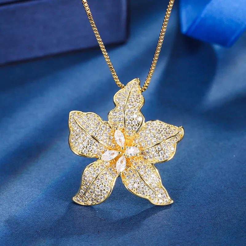 Charms Gold Zirkonia Ahornblatt Blume luxuriöse Mode Ohrringe Anhänger Halskette Damen schmuck Hochzeits geschenk für Gast