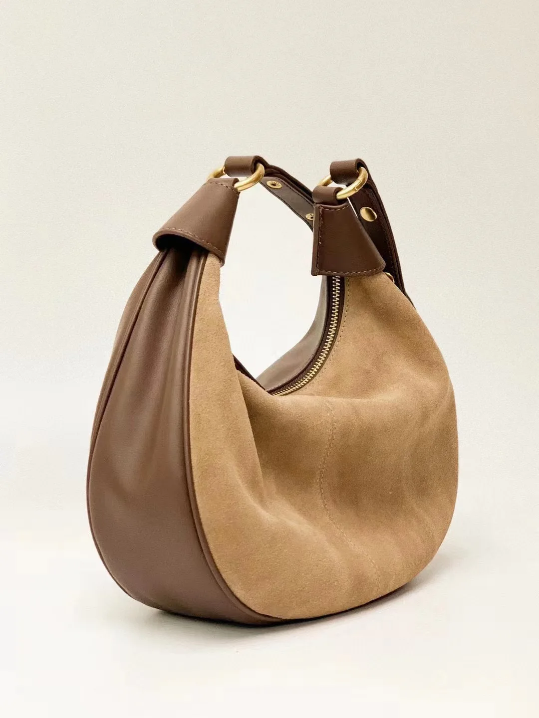 

Niche design retro matte stitching genuine leather armpit bag simple fashion commuting versatile crescent bag saddle bag