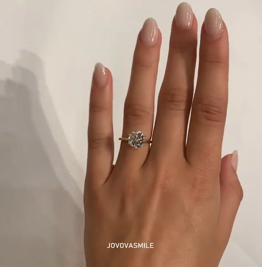 JOVOVASMILE-Anillo de boda de moissanita VVS1, sortija de boda de 2,5 quilates, corte brillante redondo, chapado en plata, oro amarillo de 6 puntas, 8,5mm