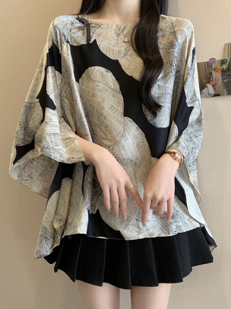 Slimming Batwing Sleeve Shirt for Women Summer plus Size Conceals Belly Vintage Anti-Aging Half Sleeve Top Korean Style Loose...