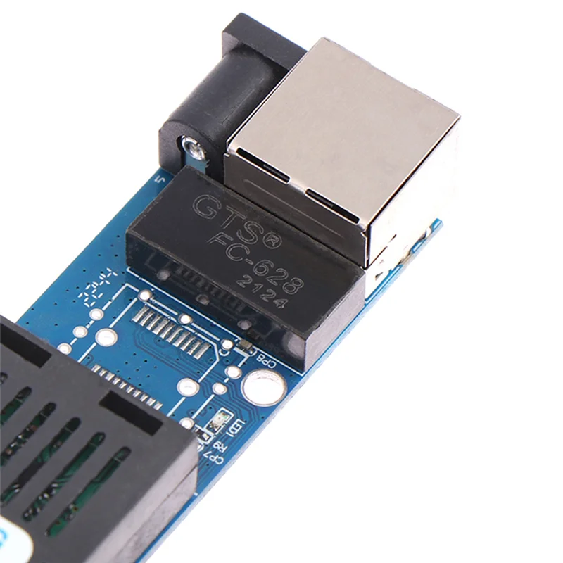 Mini Gigabit Fiber Optical Media Converter 10/100/1000Mbps Single Mode 3Km UPC/APC SC-Port