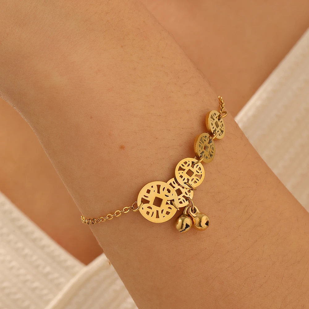 316L Edelstahl Armband im chinesischen Stil mit runden Schnitzmustern, kreativer, nicht verblassender Schmuck für Damen, Geschenkidee
