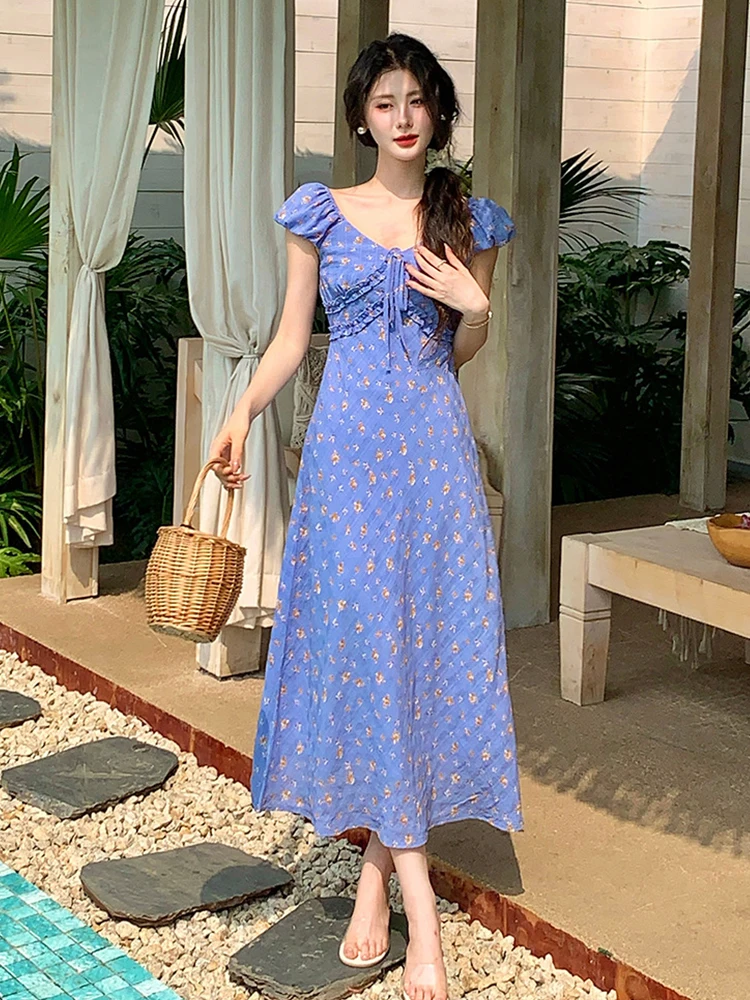 夏の女性の花柄プリントパフスリーブ折り目Aラインマキシロングドレスパーティー誕生日デートビーチボヘミアンローブストリート服カジュアル