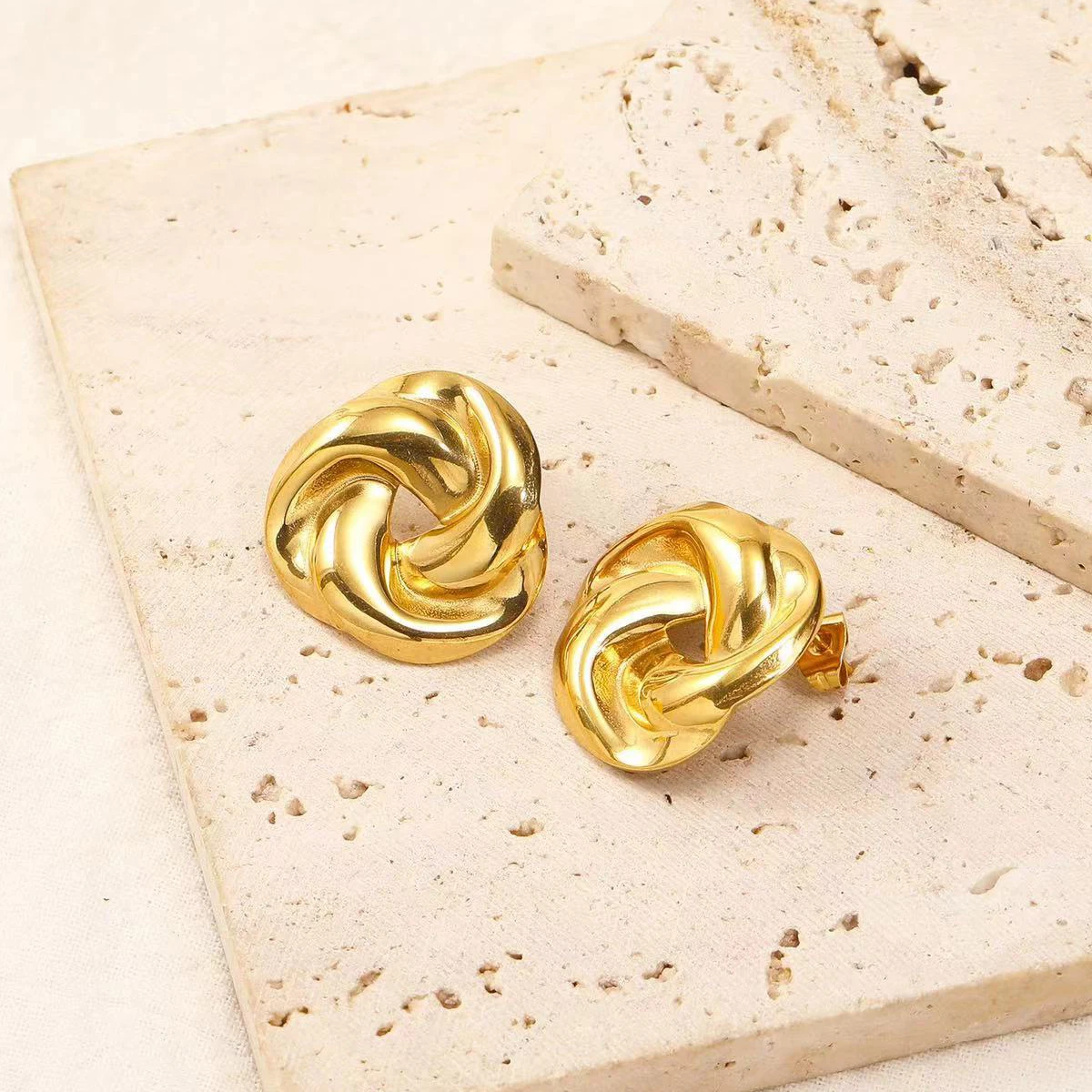 1 pairs Stainless Steel Earrings For Women Gold Color Hollow Geometric Irregular Stud Earring Fashion Elegant Jewelry Gifts