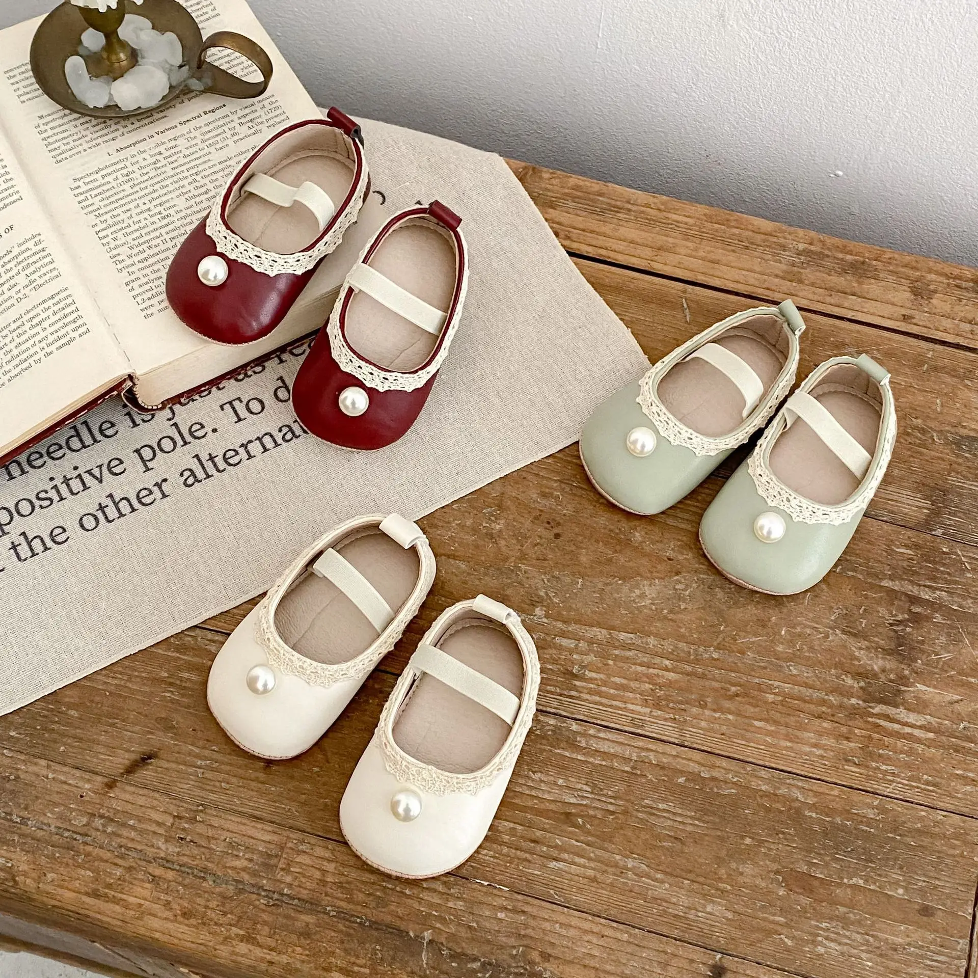 ​​2025 Baby Girl PU Leather Shoes Round Toe Pearl Details Vintage Style Korean Fashion First Walkers 0-18 Months​