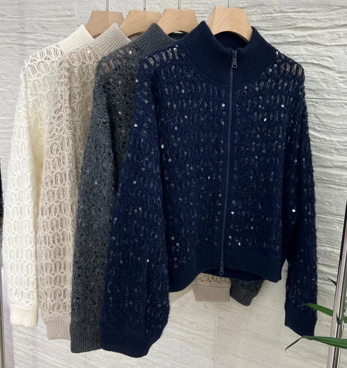 

Роскошный женский вязаный кардиган из кашемира с блестками