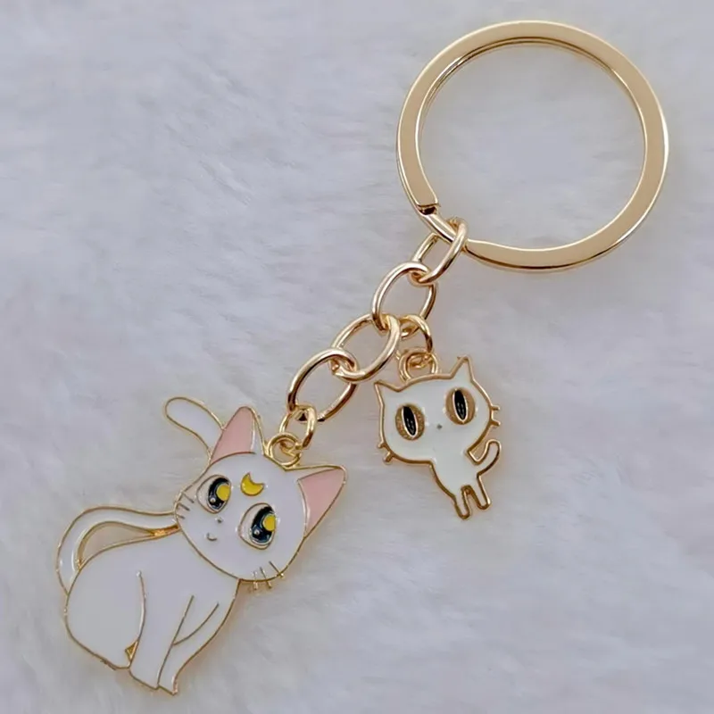 Cute keychain enamel color cat keychain animal gift ladies men handbag accessories car hanging DIY handmade jewelry