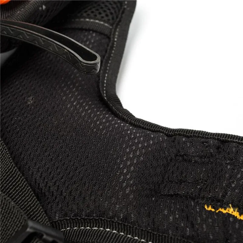 يمكن تعليق حقيبة الأدوات من نوع Y ، وتقليل الوزن ، وحزام الأدوات متعدد الوظائف ، وحزام أدوات العمل الثقيل ، وحمالات الأقواس