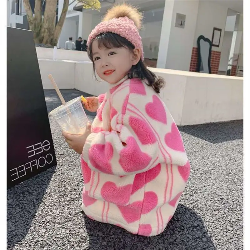 Girls clothes 2023 New Woolen Coat Autumn Winter Baby Woolen Coat Fashion Child Quilted Plush Top abrigo invierno niña 크리스마스 아기옷