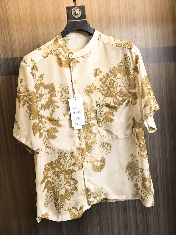 

New Summer Men's Casual Short Sleeve Shirt Cool Feeling Skin-friendly Floral Embroidery Stand Collar Versatile Comfortable Fa...