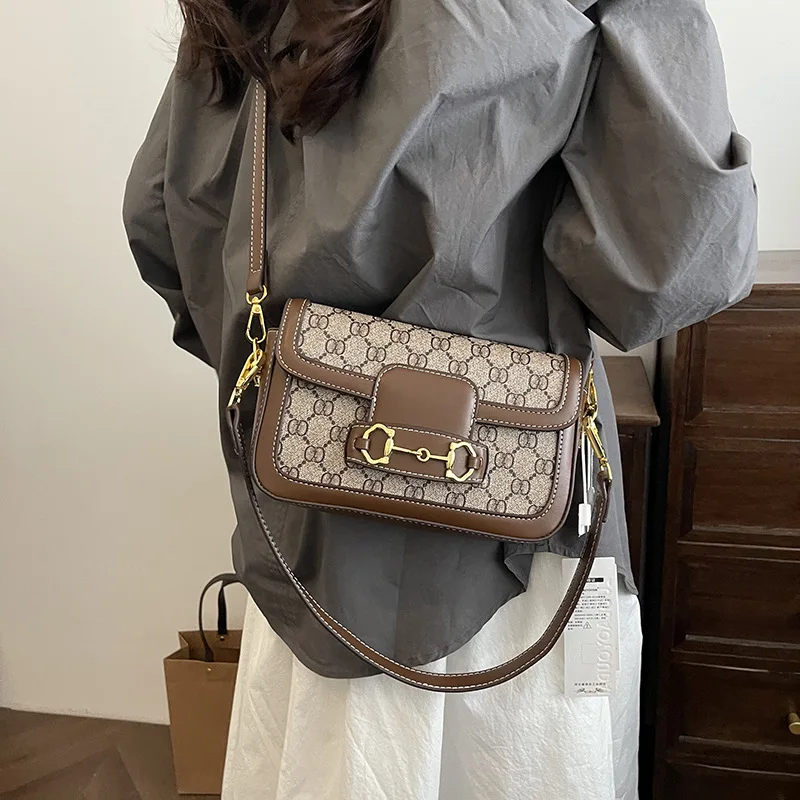 Fashion Light Luxury Women Saddle Bag Vintage Print Designer Women's Horsebit Bag Street Style Trendy Crossbody Shoulder Bag