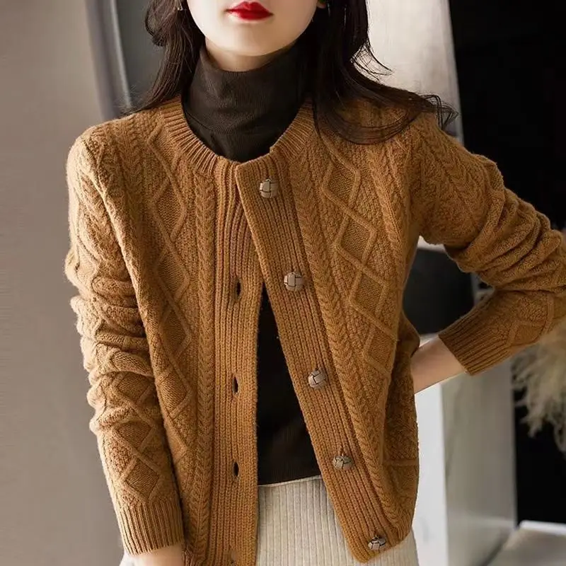 

Autumn and Winter Round Neck Cardigan Sweater Women's Knitted Long Sleeved Top Korean Loose Solid Color Cashmere Sweater A140