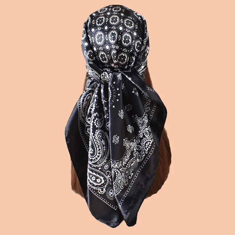 90*90cm Großer Hijab Quadratischer Schal Damen Satin Seidenschals Kopftuch Weibliches Foulard Strand-Bandana Damen Halstuch Haarband