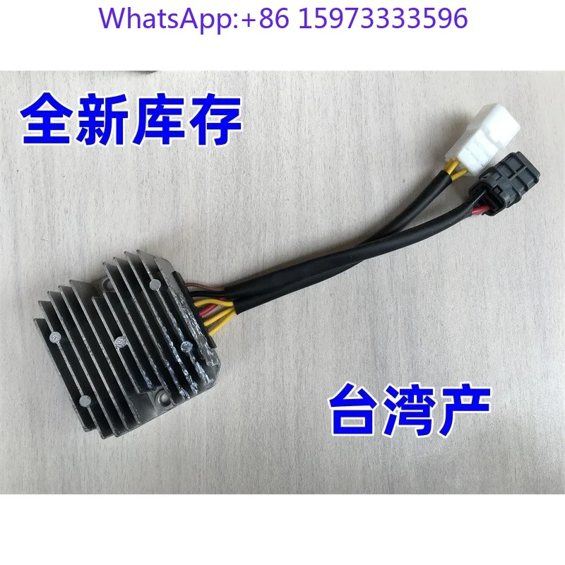 1pcs Voltage Regulator Rectifier CK400‑10 for Motorcycle Battery Charging And Two‑Wheel Vehicle Power Supply