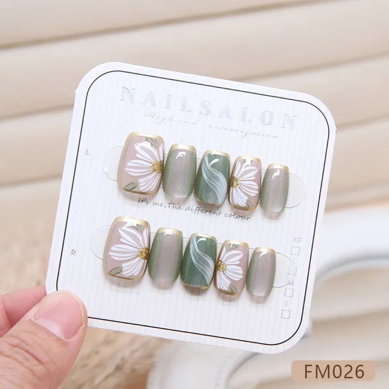 10pcs Cat Eye Flower Short Removable Korean Nails Press on Acrylic False Nails Girl Coffin Manicure Set Short Fake Finger Nails