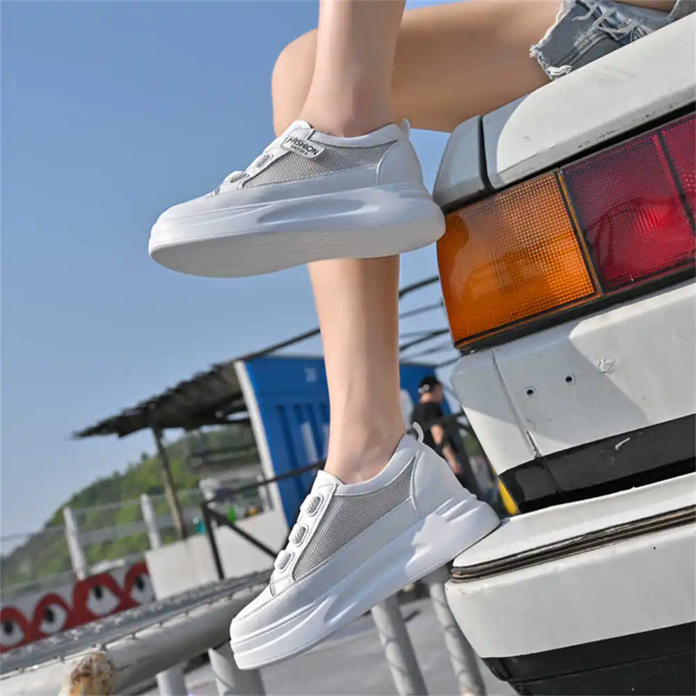

Thick Heel Without Heel Women Brand Shoes Running Skateboarding Sneakers Big Boots Red Sport Celebrity Footwear Badkets