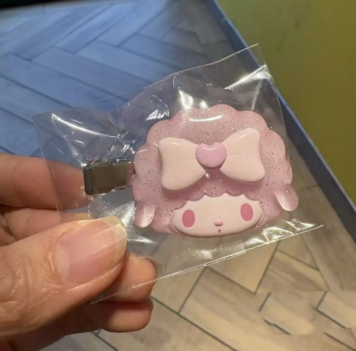 8pcs 헬로 키티 헤어핀을위한 카와이 달콤한 소녀 귀여운 만화 앞머리 사이드 클립 어린이를위한 창조적 인 머리 장식 생일 선물